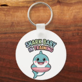 Shark Baby in Training | キッズ キーホルダー (裏面)