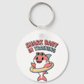 Shark Baby in Training | キッズ キーホルダー (裏面)