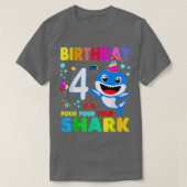 Shark Birthday 4 Years Old 4th Birthday Matching F Tシャツ (デザイン正面)