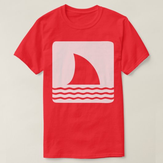 Shark Fin Ocean View Tシャツ (デザイン正面)