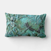 Sharles著彫られたコイの魚のいる池の枕 ランバークッション (裏面)