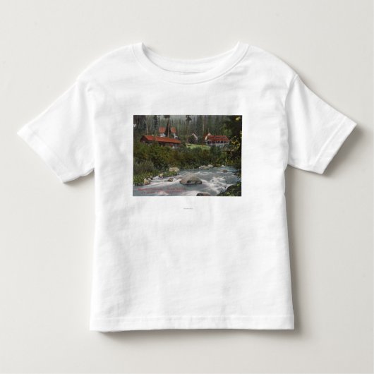 Shasta RetreatMtの外観。 Shasta、カリフォルニア トドラーTシャツ (正面)
