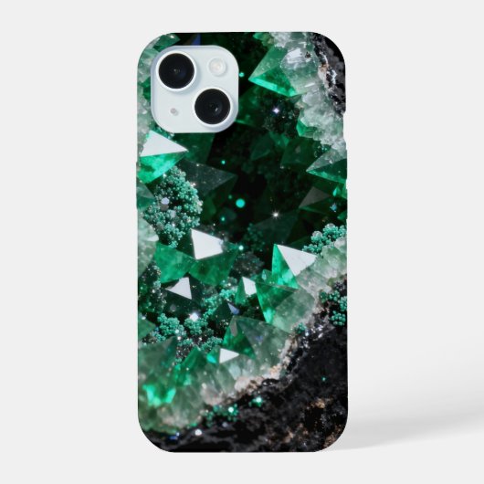 Shattered Emerald Geode Heart iPhone 15ケース (裏面)