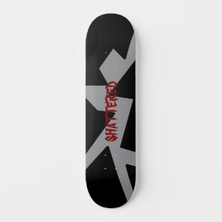 shattered skate deck スケートボード