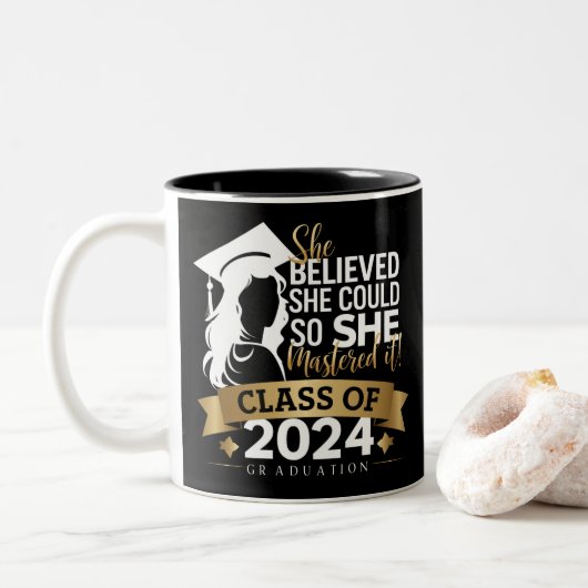 She Believed She Could So She Mastered It 2024 ツートーンマグカップ (ドーナツ)