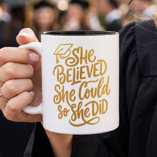 She Did It Graduation Quote Class of 2026 Graduate ツートーンマグカップ