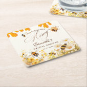 She found her honey Bee bridal shower スクエアペーパーコースター (アングル)