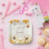 She found her honey Bee bridal shower ペーパープレート (パーティー)
