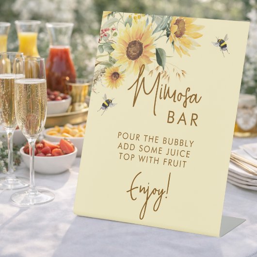 She Found Her Honey Bee Bridal Shower Mimosa Bar 台座サイン