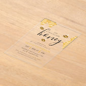 She Found Her Honey Bee Themed Bridal Shower アクリル招待状 (レイダウン)