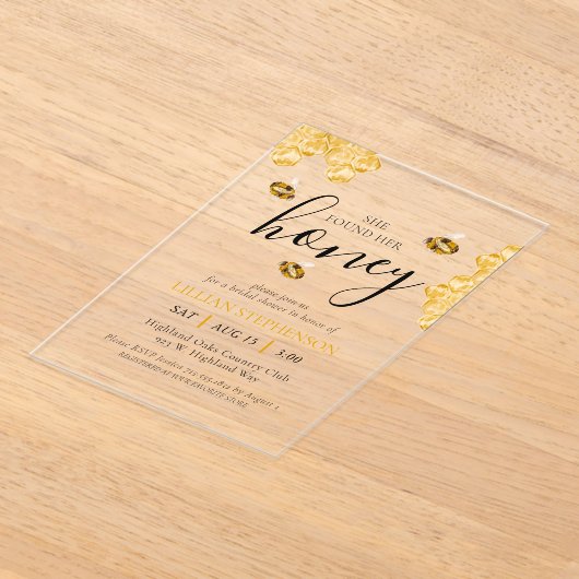 She Found Her Honey Bee Themed Bridal Shower アクリル招待状 (レイダウン)