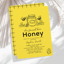 She found her Honey Hand-drawn Bridal Shower 招待状