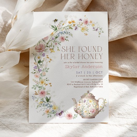 She Found Her Honey Wildflower Bridal Shower Tea 招待状