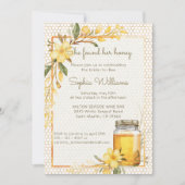 She Found Her Honey Yellow Floral Bridal Shower 招待状 (正面)