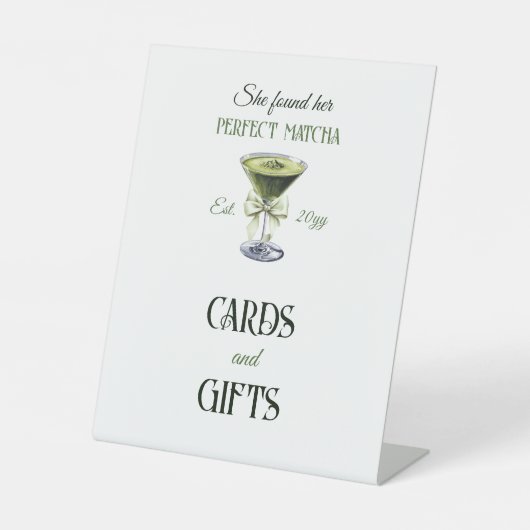 She Found Her Perfect Matcha Bridal Shower Favor 台座サイン (正面)