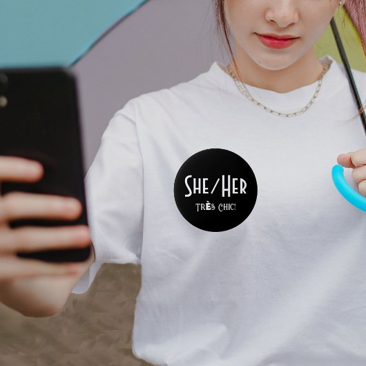 SHE/HER TRESシック丸ボタン 缶バッジ