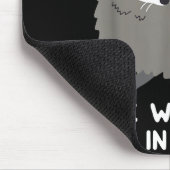 She Is Beauty She Is Trash She Will Bite You In Ra マウスパッド (コーナー)