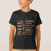 She Is Me Strong Educated Blessed Black History Wo Tシャツ (正面)