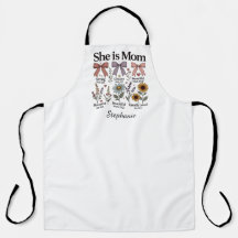 She is Mom | 信仰のエプロン