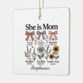 She is Mom | 信仰のオーナメント セラミックオーナメント (左)