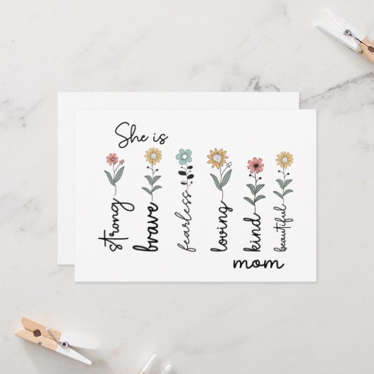 She is Strong, Brave, Fearless, Loving Mothers Day カード (正面/裏面インサイチュ)