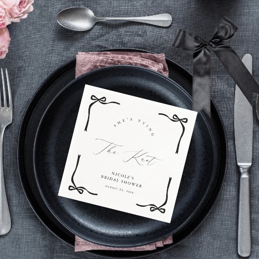 She’s Tying the Knot Black Bow Napkins スタンダードカクテルナプキン