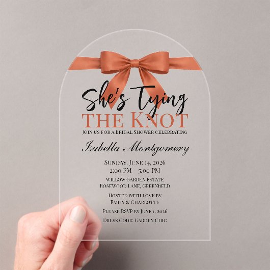 She’s Tying the Knot Theme Terracotta Bow アクリル招待状 (インサイチュ (ポータブル))