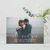 She Said Yes カリグラフィー 婚約パーティー 2枚の写真 招待状 (スタンド正面)