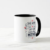 She Works Like a Boss Mother Typography Art マグカップ (正面右)