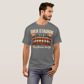 Shea Stadium Flushing Meadows, NY Retro Baseball Tシャツ (正面フル)