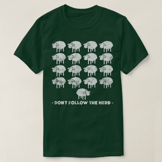 Sheep Farmer Don't Follow The Herd Farm Animal Dis Tシャツ (デザイン正面)