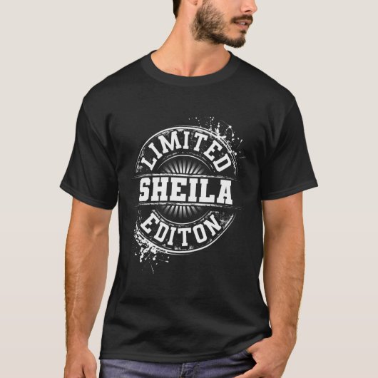 Sheila 限定版 面白い 名前入りギフト tシャツ (正面)