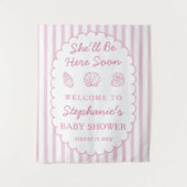 Shell Be Here Soon Fabric Baby Shower Welcome Sign タペストリー (正面)