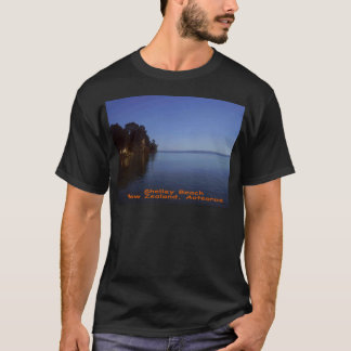 Shelleyのビーチ、Kaipara、ニュージーランド、Aotearoa Tシャツ