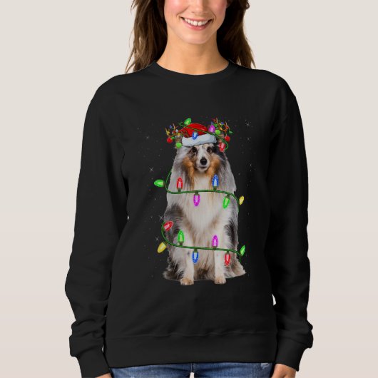 Sheltie Christmas Tree Light Pajama Dog Xmas スウェットシャツ (正面)