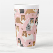 Sheltie Dog Bones and Paws Latte Mug カフェラテマグ (正面)