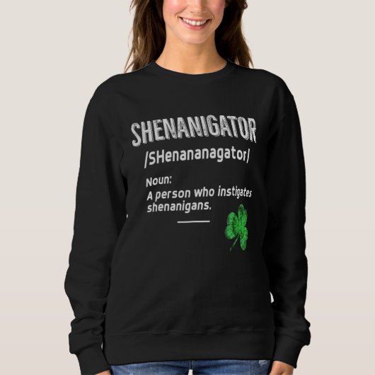 Shenanigans Definition Tie Dye St. Patrick's Day G スウェットシャツ (正面)