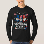 Shenanigans Squad Happy 4th Of July  Gnome Patriot Tシャツ (正面)