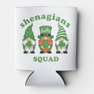 Shenanigans Squad St. Patrick's Day Gnomes 缶クーラー
