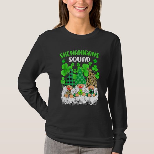 Shenanigans Squad St Patricks Day Gnomes Green Pro Tシャツ (正面)