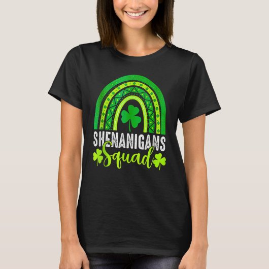 Shenanigans Squad St Patrick's Day Rainbow Shamroc Tシャツ (正面)