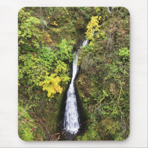 Shepperd's Dell秋、Columbia River Gorge、または マウスパッド