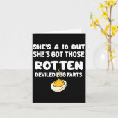She's A 10 But She Got Those Rotten Deviled Egg Fa カード (黄色い花)