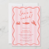 She's A Catch Lobster Pink Orange Bachelorette 招待状 (正面)