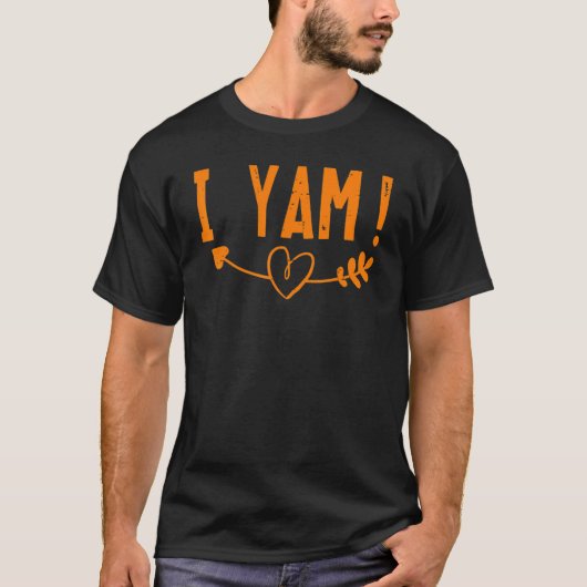 She's My Sweet Potato I Yam Couples  Thanksgiving Tシャツ (正面)