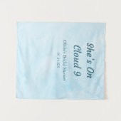 She's On Cloud 9 Sky Blueブライダルシャワー背景 タペストリー (正面(横))