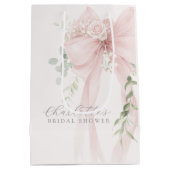 She's tying a knot Bow Bridal Shower ミディアムペーパーバッグ (裏面)