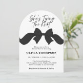 She's Tying the Knot Black Bow Photo Bridal Shower 招待状 (スタンド正面)