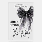 She's Tying The Knot Black Bow Welcome Sign アクリルサイン (正面)