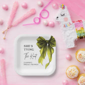 She's Tying The Knot Chartreuse Bow Bridal Shower ペーパープレート (パーティー)